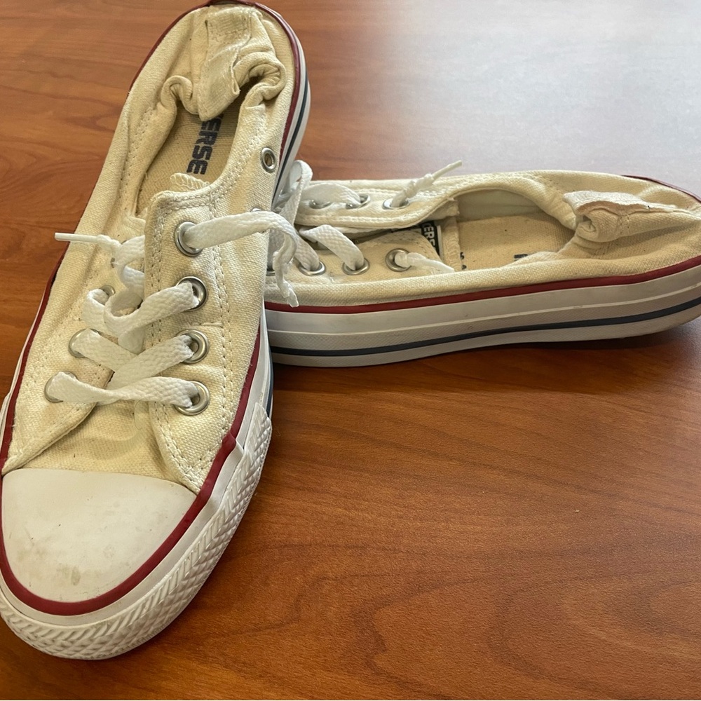Converse Chucks Shoes Sz 7